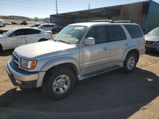 2000 TOYOTA 4RUNNER SR5, 