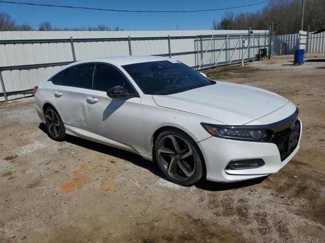1HGCV1F30JA253032 - 2018 HONDA ACCORD SPORT 白色 照片 4