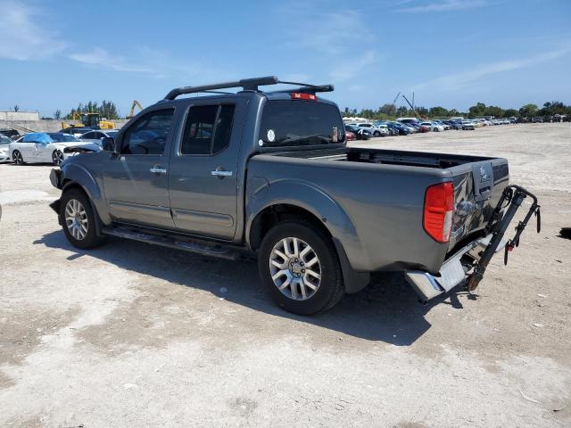 1N6AD07W69C418333 - 2009 NISSAN FRONTIER CREW CAB SE GRAY photo 2