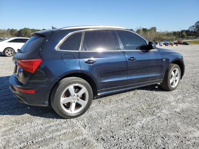 WA1DKAFP3BA015718 - 2011 AUDI Q5 PREMIUM PLUS BLUE photo 3