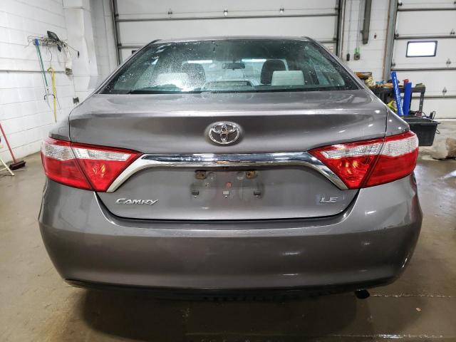 4T1BF1FK0HU311076 - 2017 TOYOTA CAMRY LE GRAY photo 6