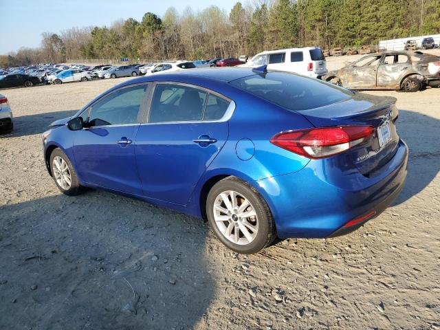 3KPFL4A73HE043108 - 2017 KIA FORTE LX BLUE photo 2