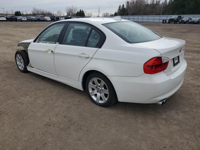 WBAVC93567KX60552 - 2007 BMW 328 XI WHITE photo 2