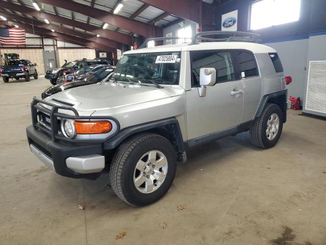 JTEBU11F370012851 - 2007 TOYOTA FJ CRUISER SILVER photo 1