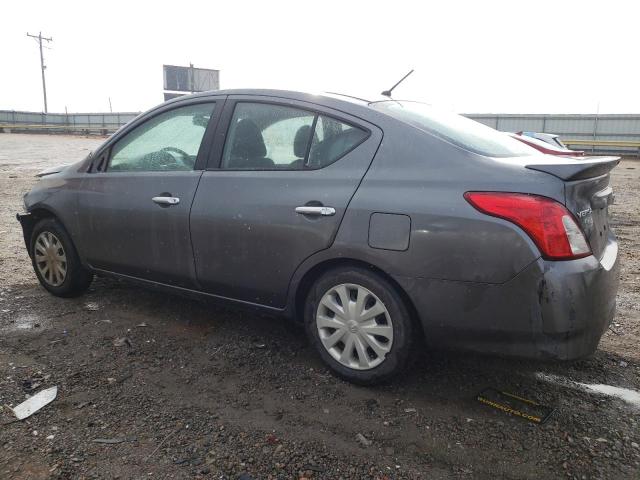 3N1CN7AP3KL877237 - 2019 NISSAN VERSA S GRAY photo 2