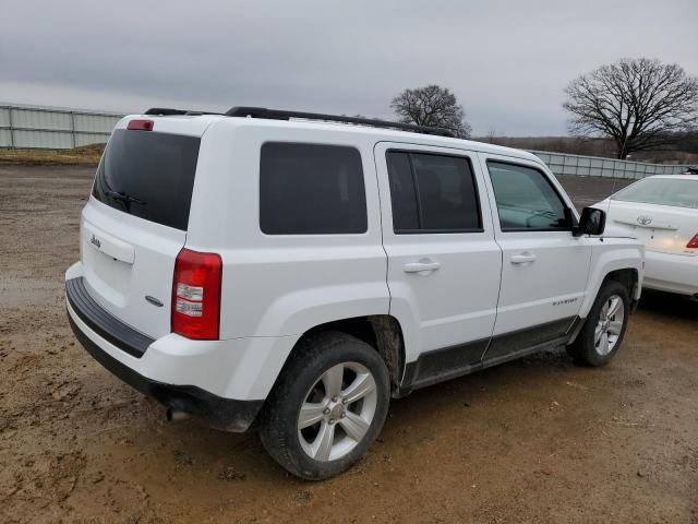 1C4NJPFA3GD794202 - 2016 JEEP PATRIOT LATITUDE WHITE photo 3