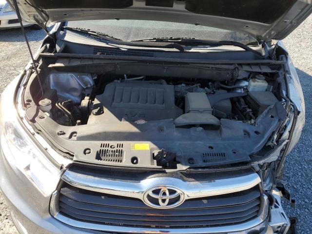 5TDKKRFH4GS501145 - 2016 TOYOTA HIGHLANDER XLE 银色 照片 12