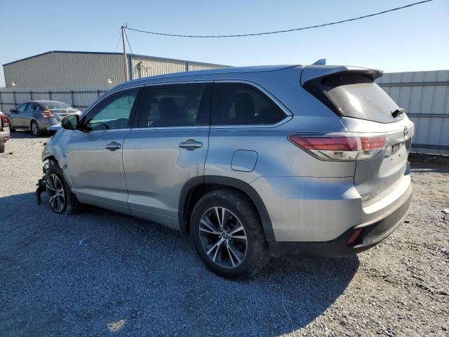 5TDKKRFH4GS501145 - 2016 TOYOTA HIGHLANDER XLE 银色 照片 2