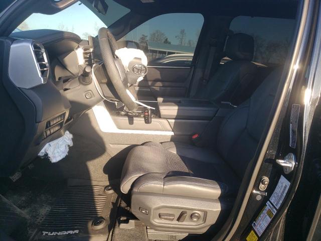 5TFNA5DB1PX087193 - 2023 TOYOTA TUNDRA CREWMAX PLATINUM Schwarz Foto 7