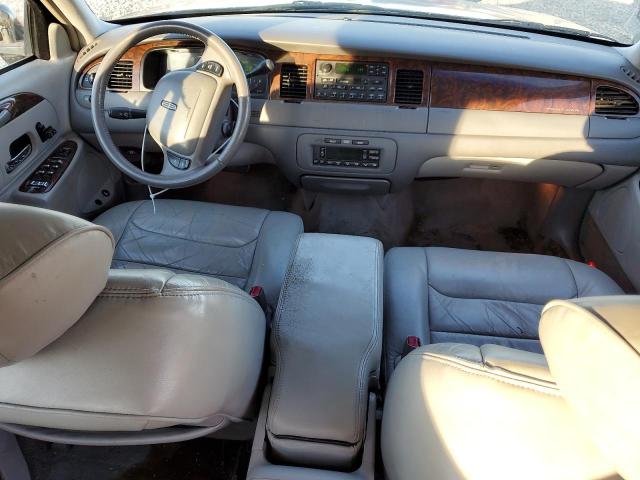 1LNHM81WXYY820605 - 2000 LINCOLN TOWN CAR EXECUTIVE Սև լուսանկար 8
