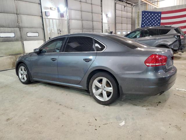 1VWBH7A35DC120221 - 2013 VOLKSWAGEN PASSAT SE GRAY photo 2