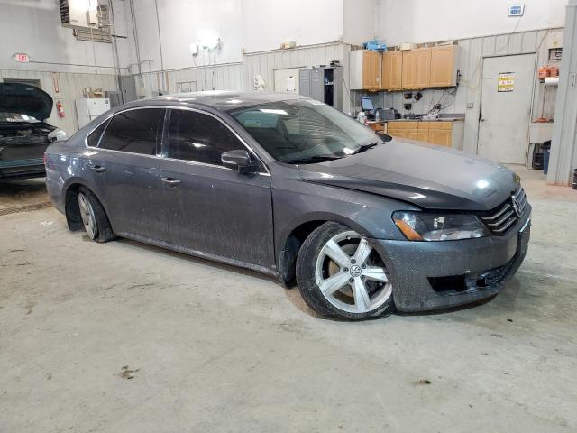 1VWBH7A35DC120221 - 2013 VOLKSWAGEN PASSAT SE GRAY photo 4