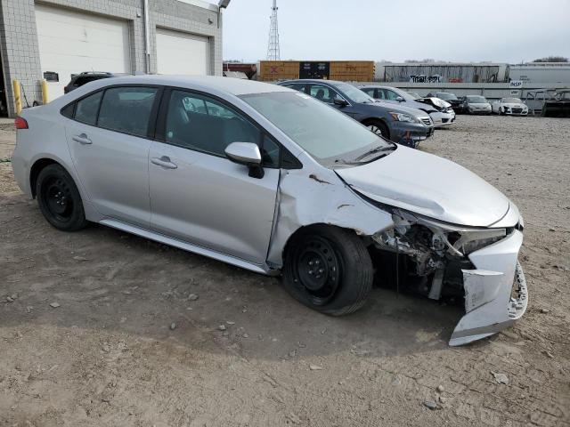 5YFEPMAE6MP247294 - 2021 TOYOTA COROLLA LE SILVER photo 4