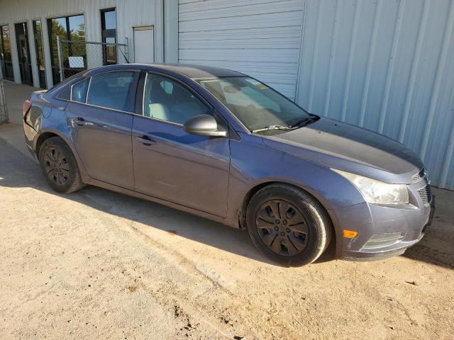 1G1PA5SG0E7197665 - 2014 CHEVROLET CRUZE LS BLUE photo 4