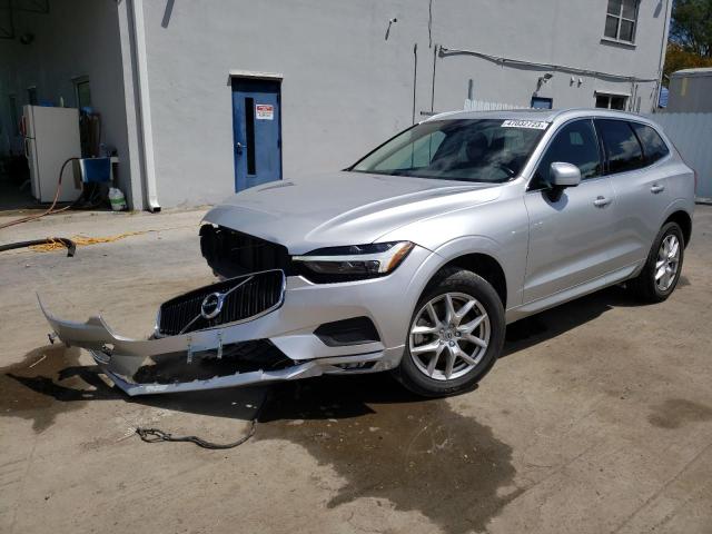 YV4A22RKXM1770184 - 2021 VOLVO XC60 T6 MOMENTUM SILVER photo 1