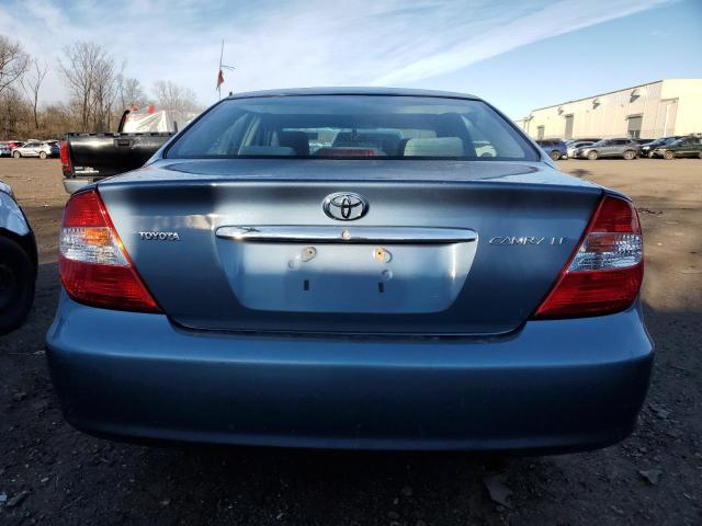 4T1BE32K83U769803 - 2003 TOYOTA CAMRY LE BLUE photo 6