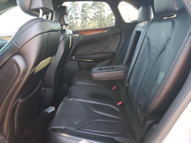 5LMCJ3C93GUJ31182 - 2016 LINCOLN MKC RESERVE ვერცხლისფერი ფოტო 11