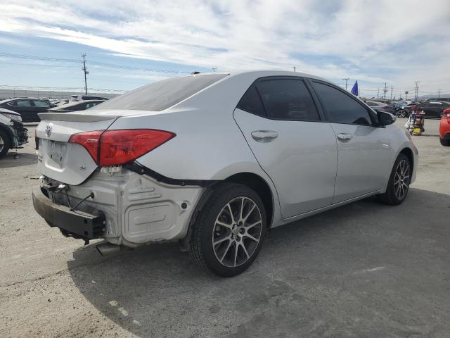5YFBURHE3HP619985 - 2017 TOYOTA COROLLA L SILVER photo 3