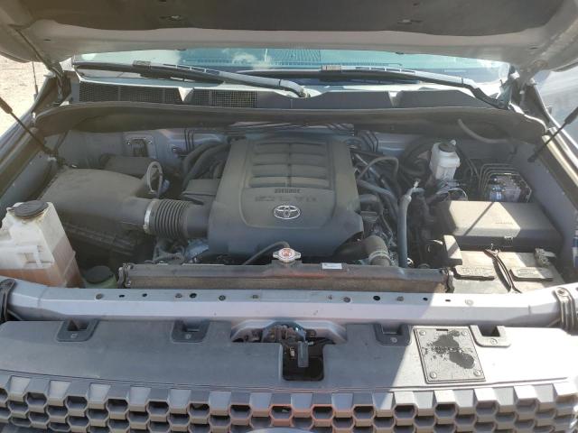 5TFDW5F14JX769381 - 2018 TOYOTA TUNDRA CREWMAX SR5 GRAY photo 11