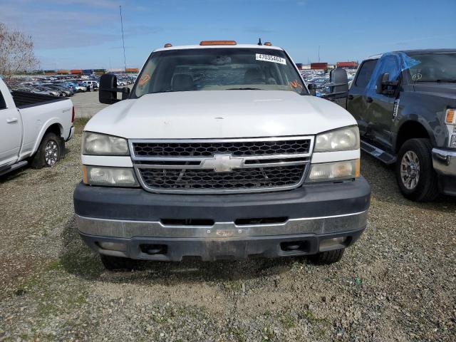 1GCJK33DX7F167648 - 2007 CHEVROLET 3500 SILVE K3500 WHITE photo 5