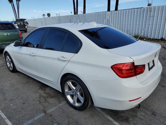 WBA3B1G55FNT03542 - 2015 BMW 320 I WHITE photo 2