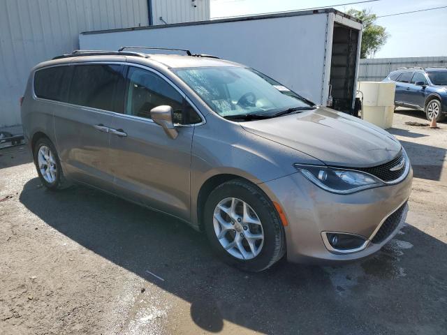 2C4RC1FG3JR155173 - 2018 CHRYSLER PACIFICA TOURING PLUS Qəhvəyi foto 4