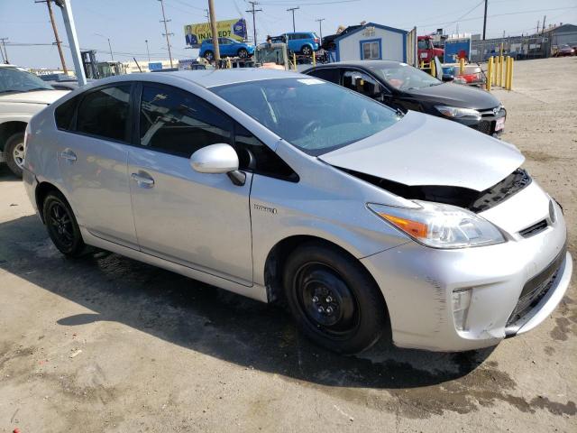 JTDKN3DU9F0478385 - 2015 TOYOTA PRIUS SILVER photo 4