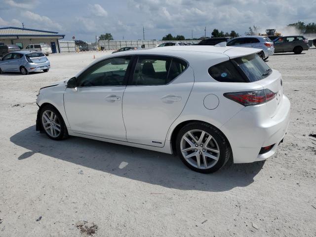 JTHKD5BH3F2238594 - 2015 LEXUS CT 200 WHITE photo 2