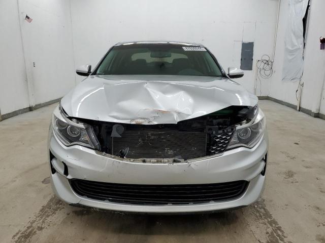 5XXGU4L37GG055134 - 2016 KIA OPTIMA EX SILVER photo 5