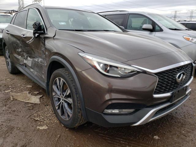 SJKCH5CR4JA041088 - 2018 INFINITI QX30 BASE BROWN photo 4