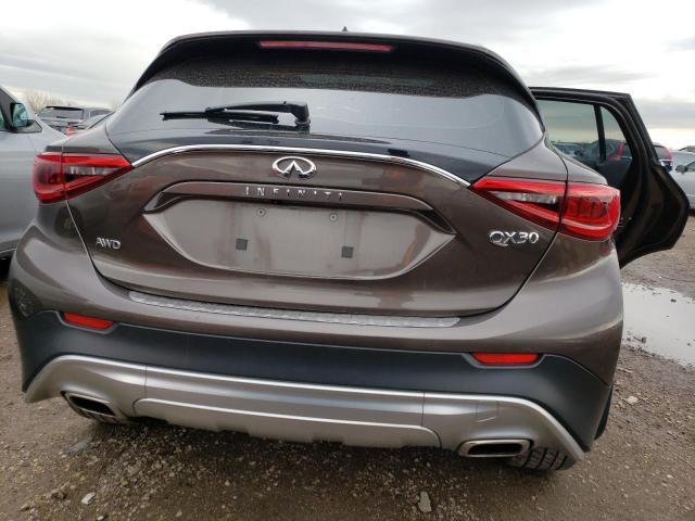 SJKCH5CR4JA041088 - 2018 INFINITI QX30 BASE BROWN photo 6