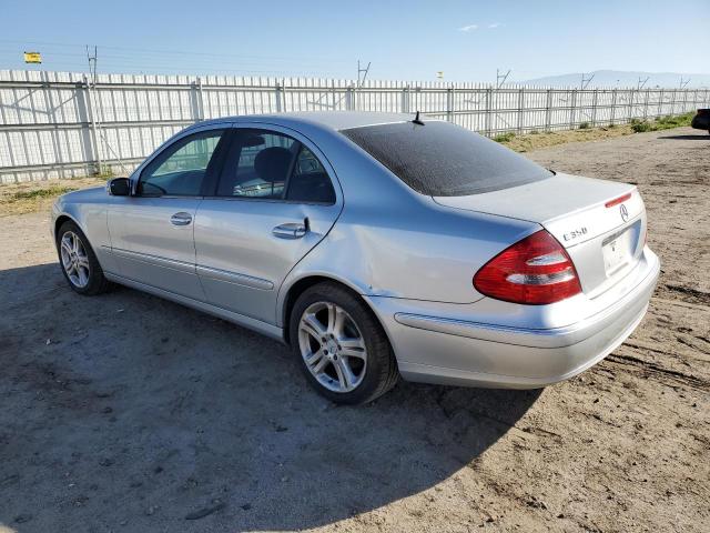 WDBUF56J16A944016 - 2006 MERCEDES-BENZ E 350 SILVER photo 2