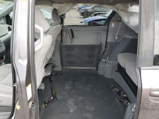 5TDKZ3DCXKS984620 - 2019 TOYOTA SIENNA LE GRAY photo 11