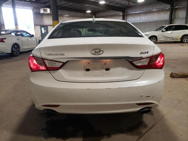 5NPEC4AB4BH271699 - 2011 HYUNDAI SONATA SE WHITE photo 6