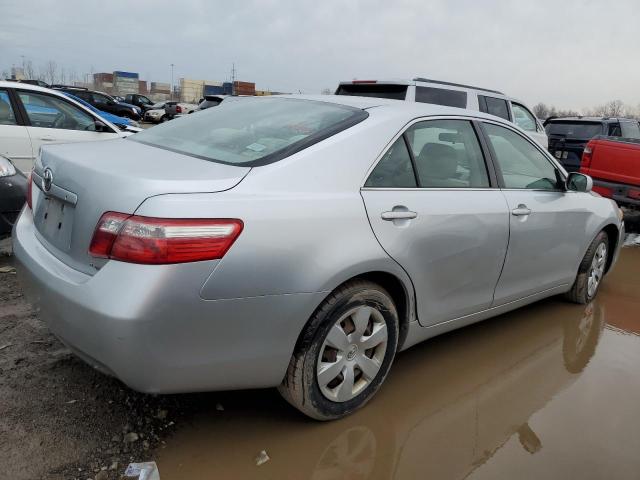 JTNBE46K473092728 - 2007 TOYOTA CAMRY CE SILVER photo 3