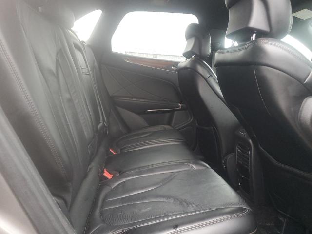 5LMTJ3DH7HUL61217 - 2017 LINCOLN MKC RESERVE თაფლისფერი ფოტო 11