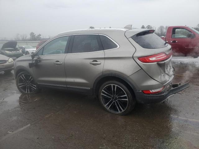 5LMTJ3DH7HUL61217 - 2017 LINCOLN MKC RESERVE თაფლისფერი ფოტო 2