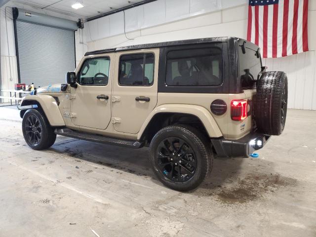 1C4JJXP60NW271097 - 2022 JEEP WRANGLER U SAHARA 4XE TAN photo 2