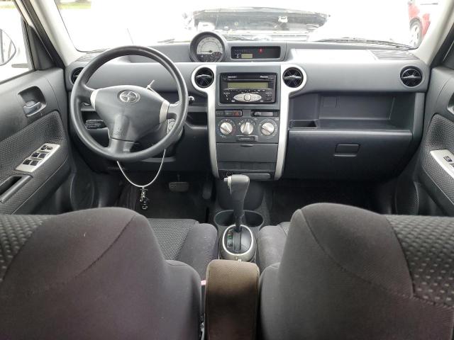 JTLKT324X64043803 - 2006 TOYOTA SCION XB 白色 照片 8