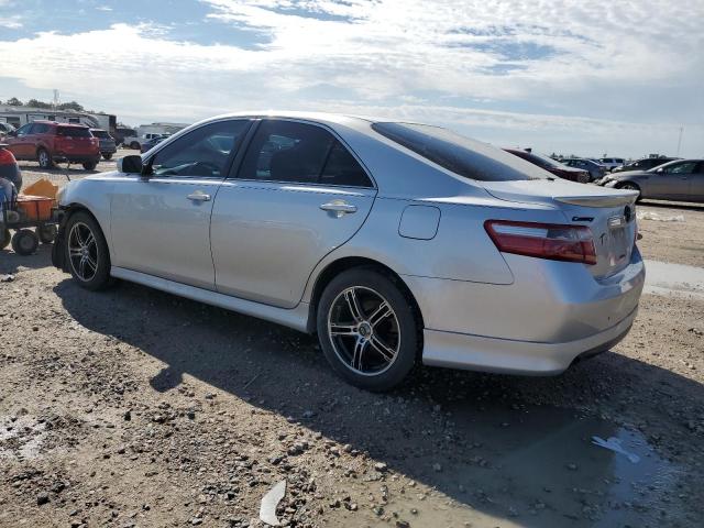 4T1BK46K78U562304 - 2008 TOYOTA CAMRY LE SILVER photo 2