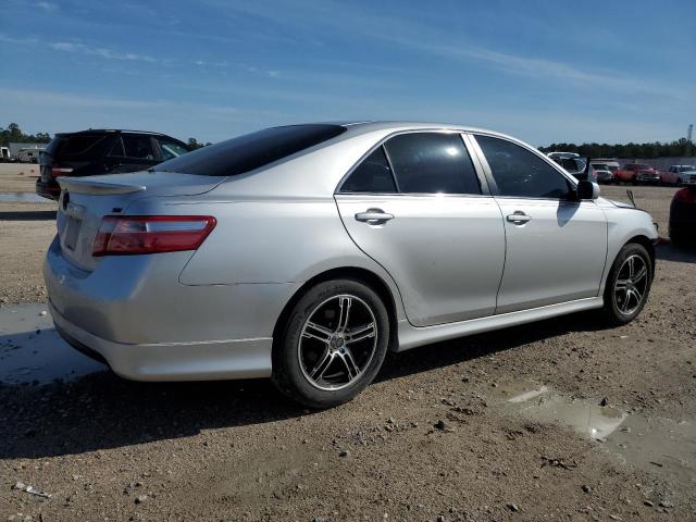 4T1BK46K78U562304 - 2008 TOYOTA CAMRY LE SILVER photo 3