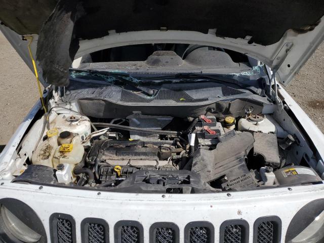 1C4NJPBA1GD562266 - 2016 JEEP PATRIOT SPORT WHITE photo 11