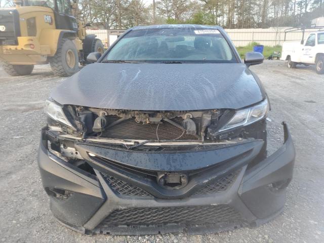 4T1B11HK5JU511100 - 2018 TOYOTA CAMRY L GRAY photo 5