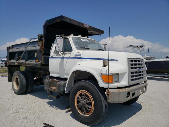 1FDXF80C4SVA02079 - 1995 FORD F800 WHITE photo 1