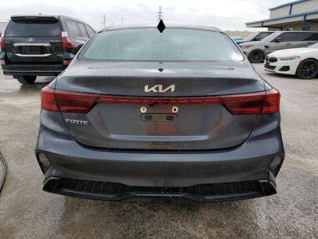 3KPF24AD5PE622088 - 2023 KIA FORTE LX GRAY photo 6