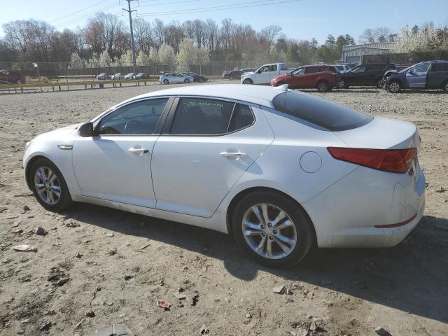 5XXGM4A72DG223067 - 2013 KIA OPTIMA LX WHITE photo 2