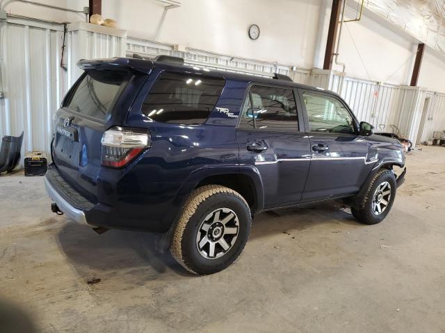 JTEBU5JR3J5555659 - 2018 TOYOTA 4RUNNER SR5/SR5 PREMIUM 蓝色 照片 3