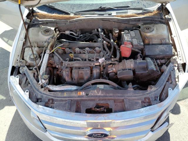 3FAHP0HA9BR326805 - 2011 FORD FUSION SE SILVER photo 11