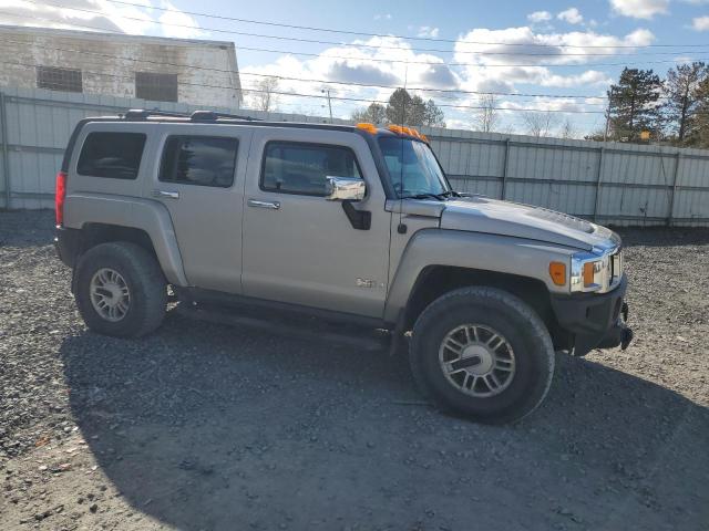 5GTDN136368154777 - 2006 HUMMER H3 SILVER photo 4