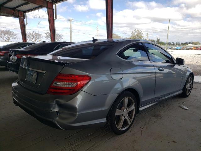 WDDGJ4HB5DG037492 - 2013 MERCEDES-BENZ C 250 SILVER photo 3